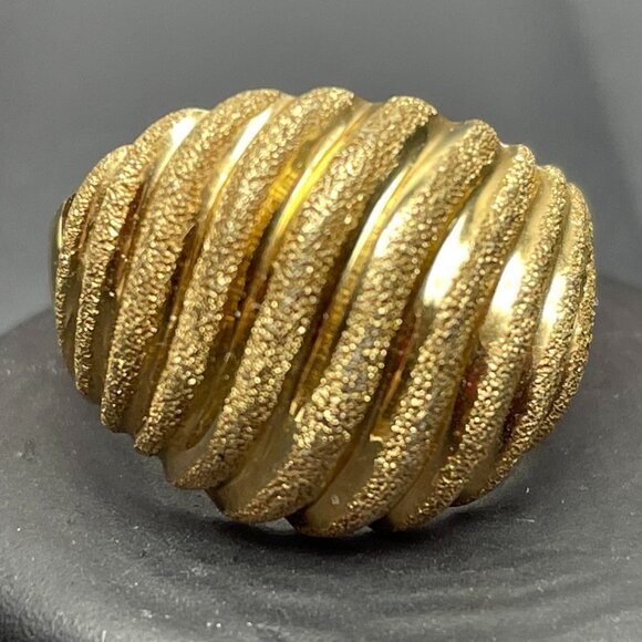 EUC 14K Dome/Shrimp/Cocktail Ring, Brushed & Polished Gold, Mark="G", Size 5.25